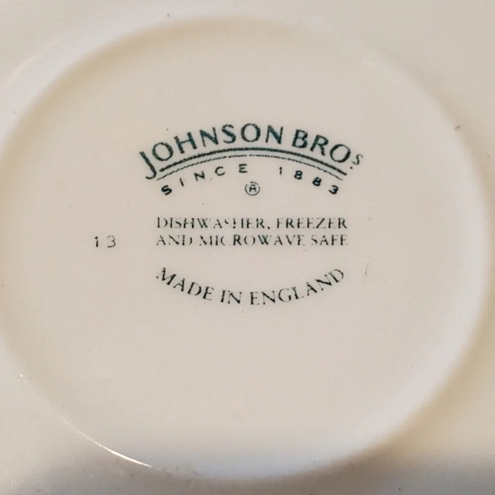 2  Acanthus by Johnson Bros. large dinner plates 11” & 2 saucers